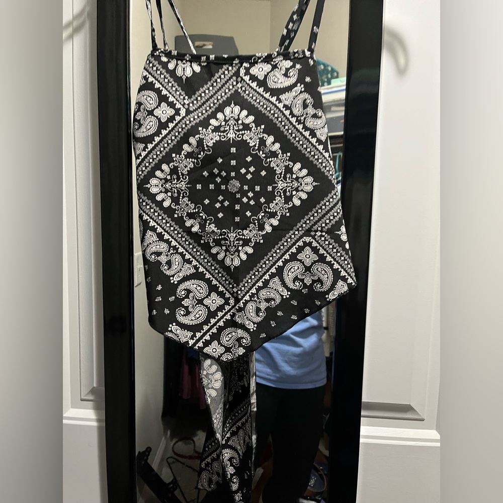 Bandana top